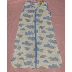 NWT Blue Clouds sleep sack medium 6-12 Months